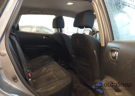 2015 Nissan Rogue Select S from USA, damaged, VIN JN8AS5MVXFW758701